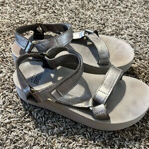 Teva flat form sandals
